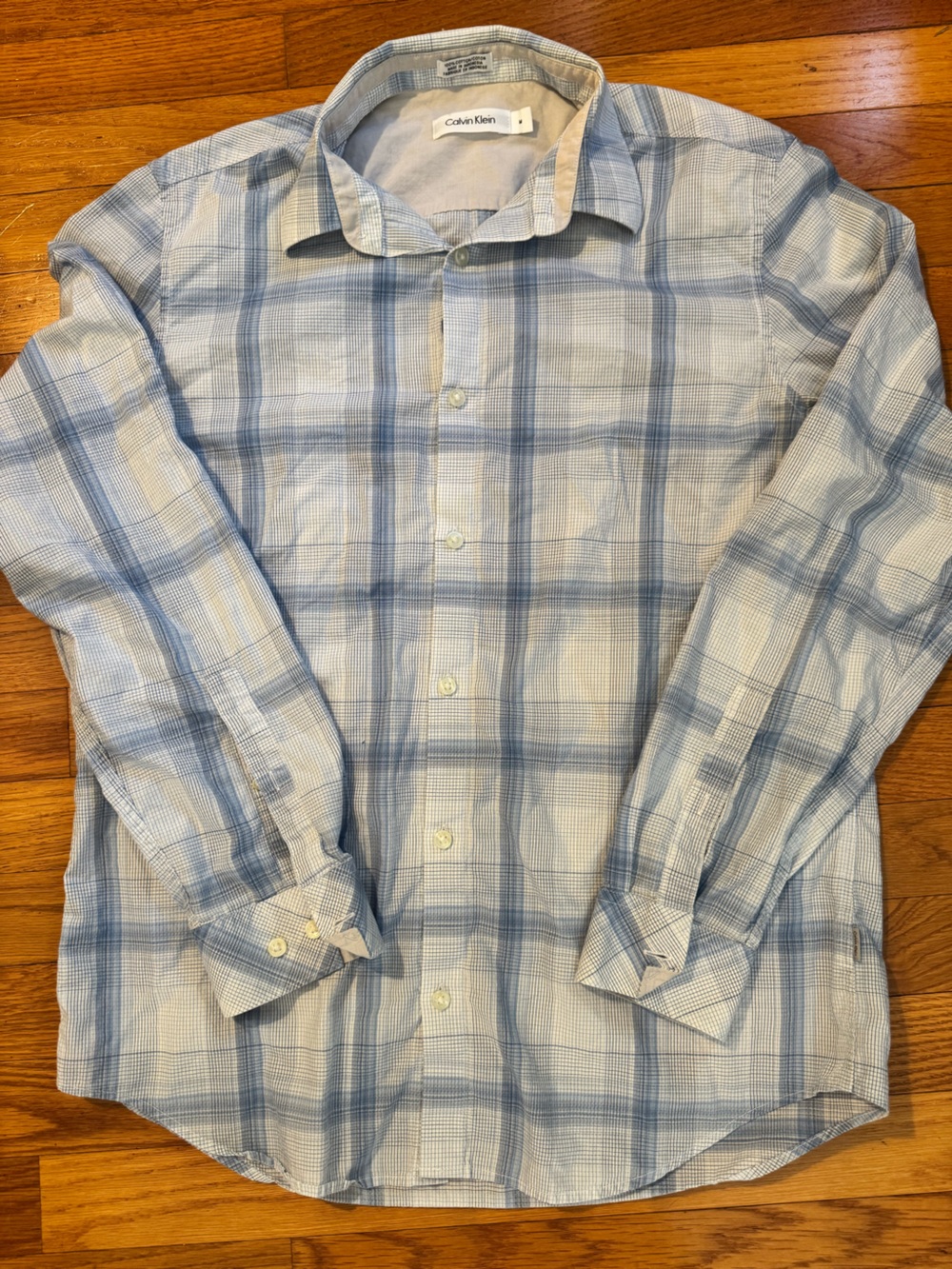 Calvin Klein Men’s M Blue White Plaid Button Down Shirt